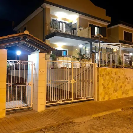 Residenza De Luca * 特罗佩阿